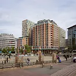 Clarion Hotel The Hub